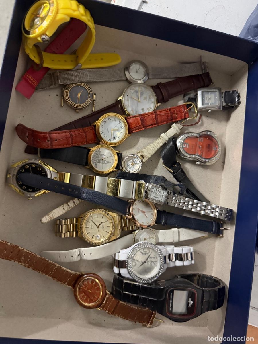 Vintage: LOTE DE 15 RELOJES VINTAGE / QUARTZ &ndash; HOMBRE Y MUJER &ndash; IDEAL REVENTA O COLECCI&Oacute;N