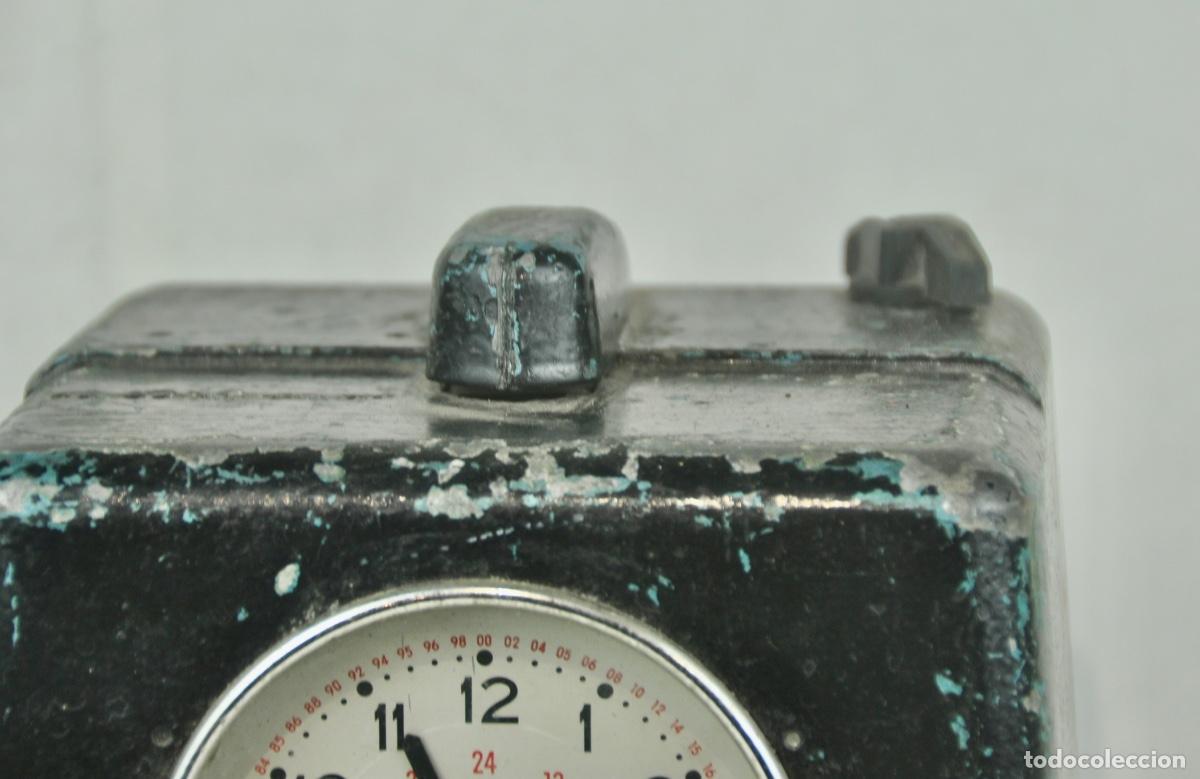 Vintage: Reloj de fichar Phuc - Foto 5