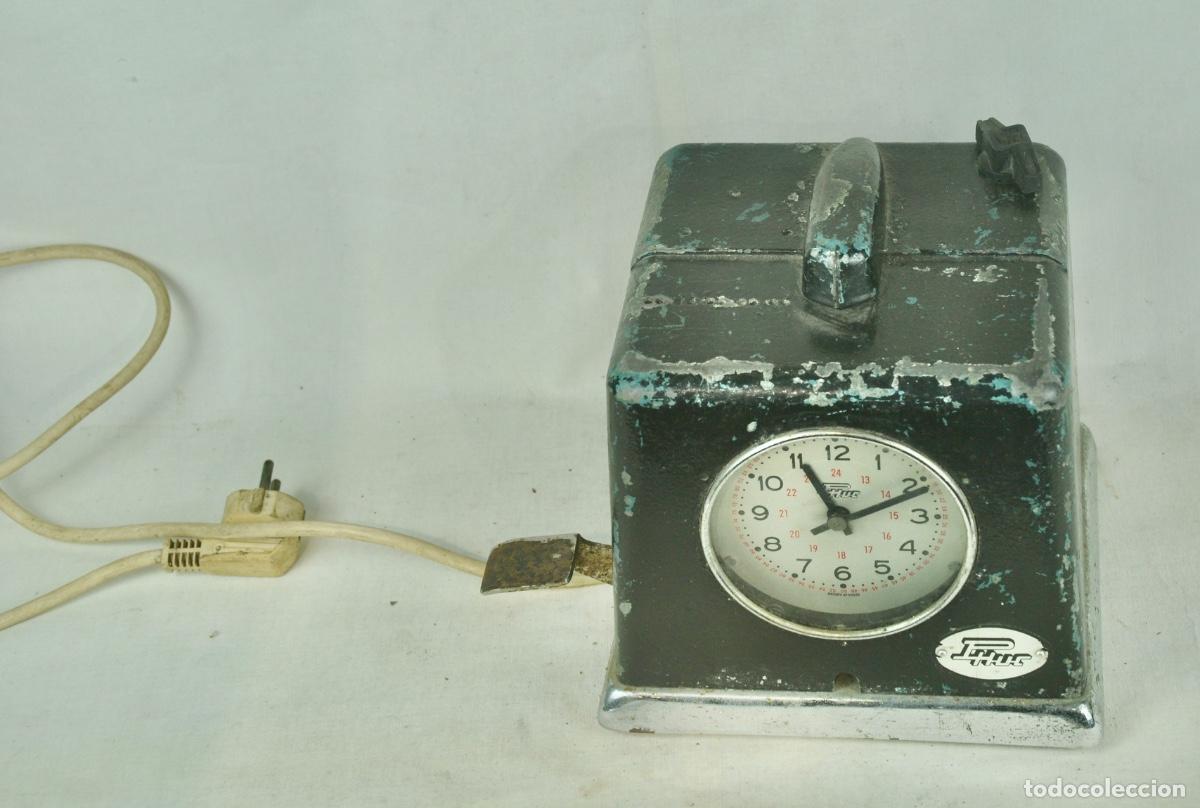 Vintage: Reloj de fichar Phuc - Foto 14