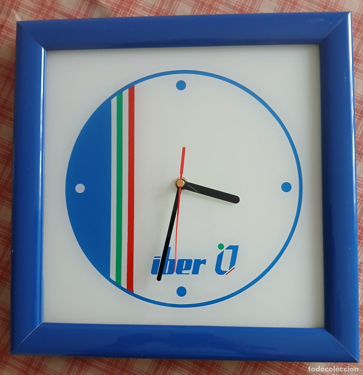 Vintage: Reloj quartz de pared con publicidad Iber.