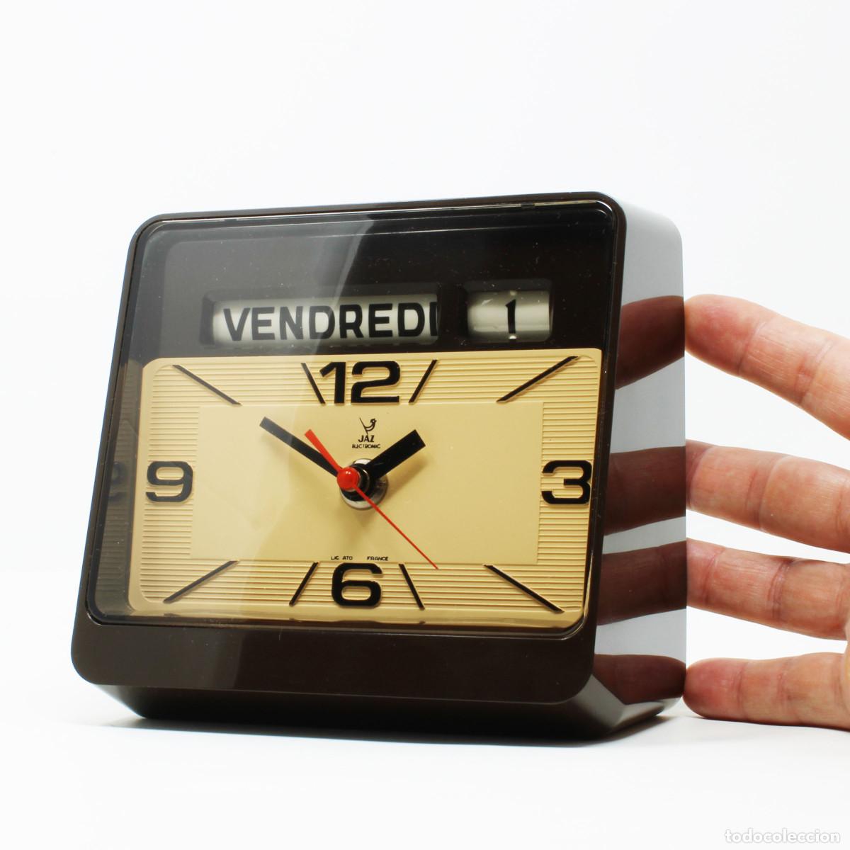 Vintage: Reloj Jaz Fomic Space Age 1974 marr&oacute;n | Reloj vintage con calendario franc&eacute;s | Mid Century modern