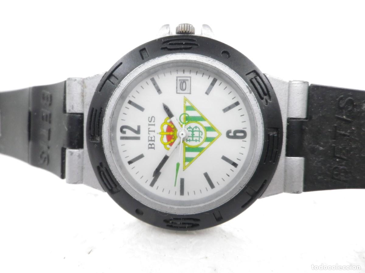 Vintage: RELOJ ORIGINAL LICENCIADO REAL BETIS BALON PIE DE COLECCION FUNCIONA WATCHES