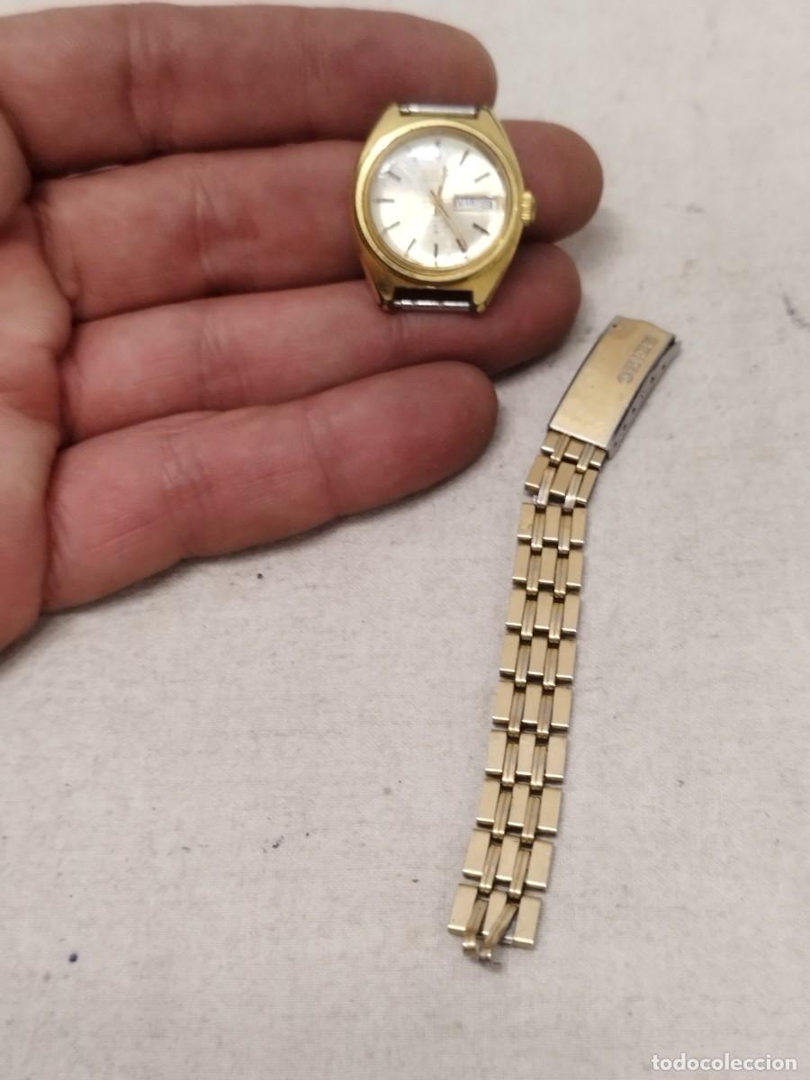 Vintage: Antiguo reloj de pulsera Seiko. Con la correa de las fotos incompleta y sin probar.