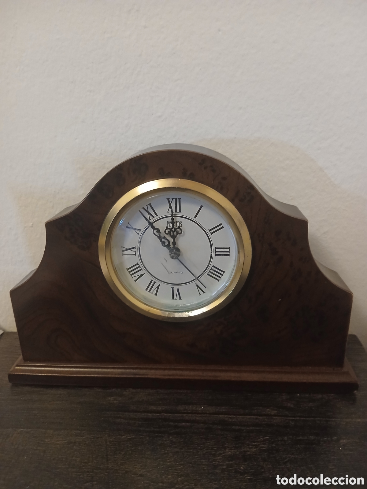 Vintage: Reloj de mesa vintage madera Funciona muy bien