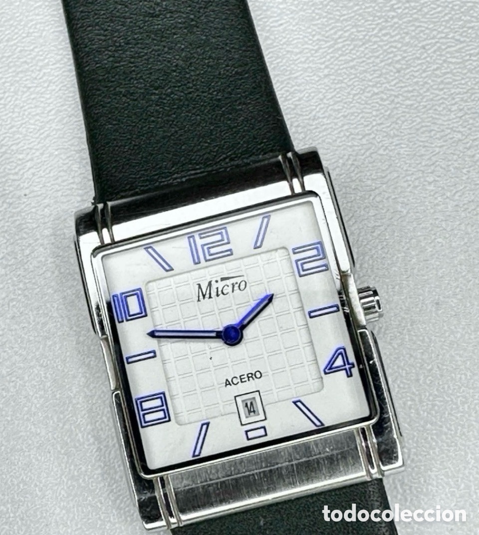 Vintage: Reloj MICRO Acero Quartz Con D&iacute;a WATER-RESISTANT