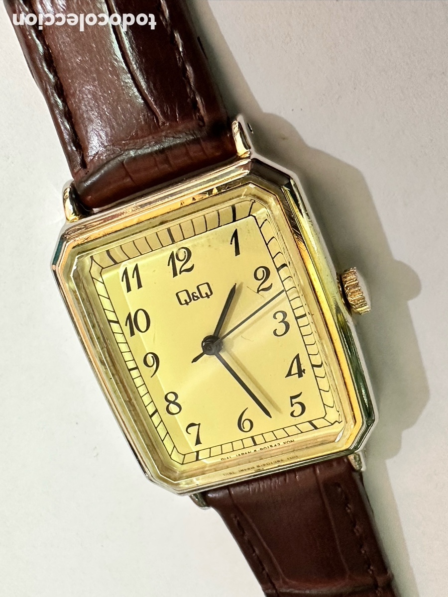 Vintage: Antiguo reloj Q&Q De cuerda manual vintage