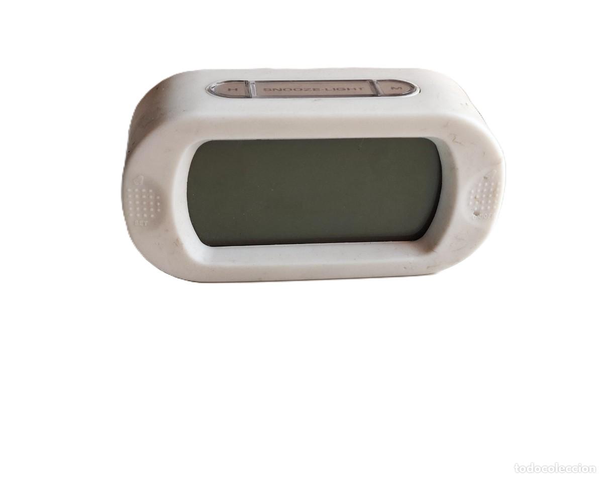 Vintage Watches: RELOJ DESPERTADOR DIGITAL GRUNHELM LJ-523 14X7 CM