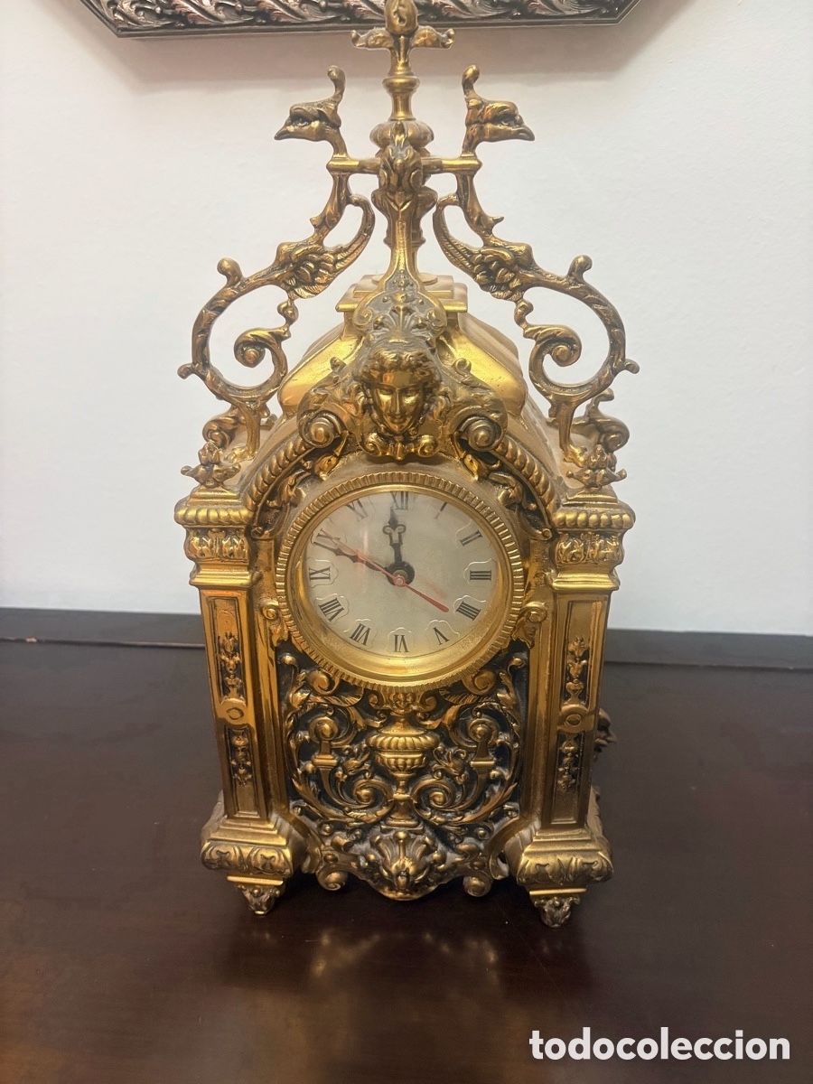 Vintage: Reloj de Estilo Barroco