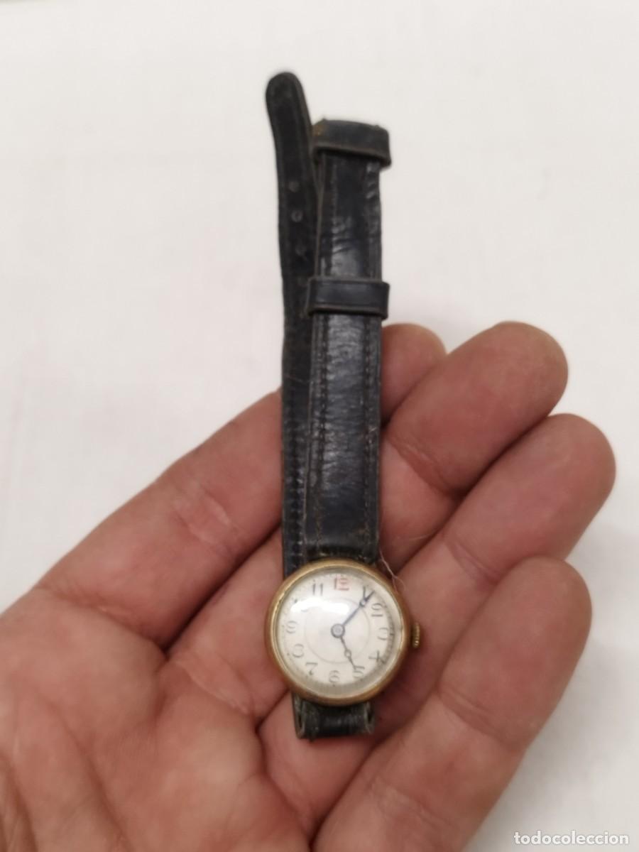 Vintage: Antiguo reloj de pulsera A.B. Suizo. Sin probar.