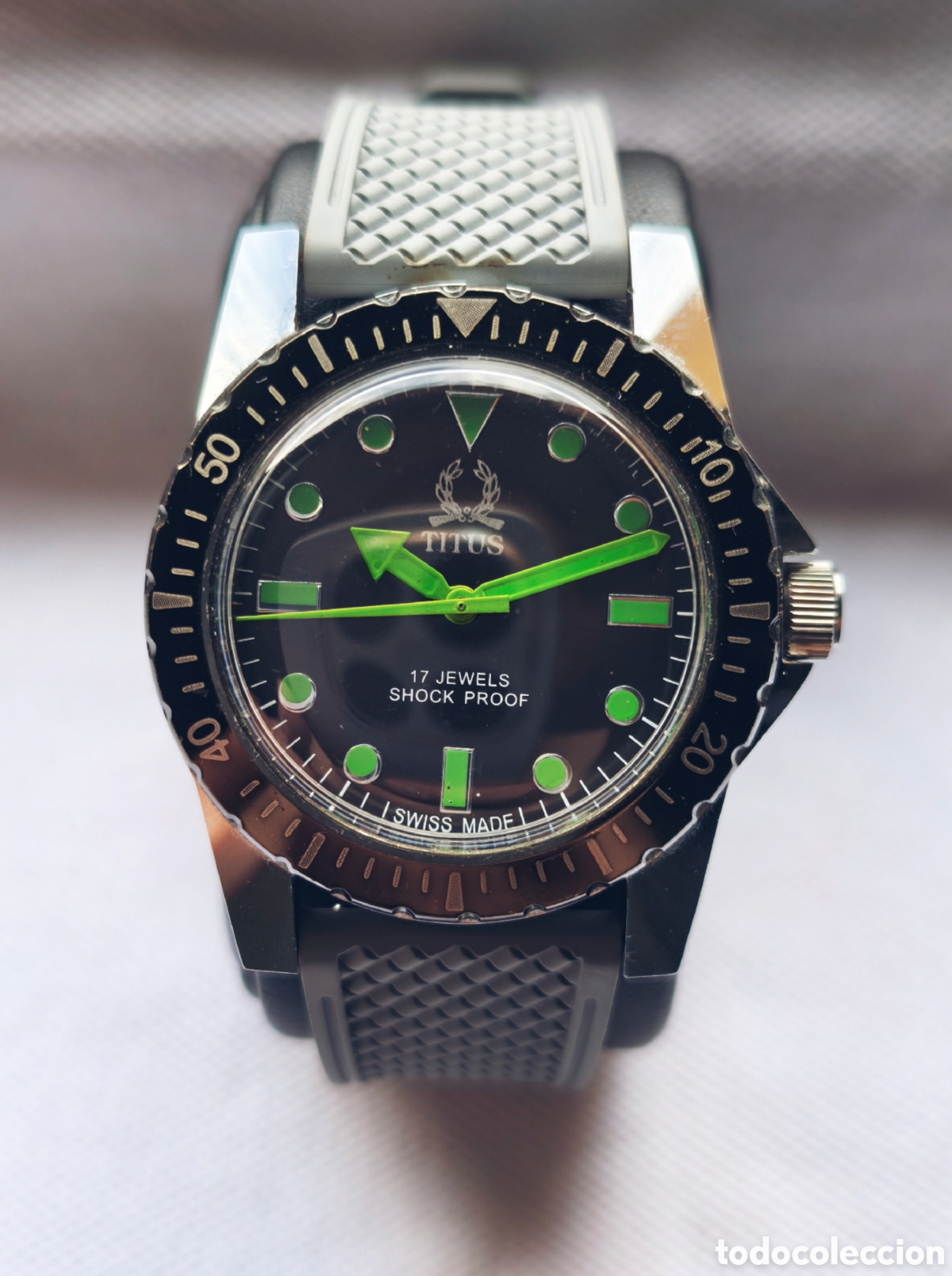 Vintage: Reloj Titus swiss made