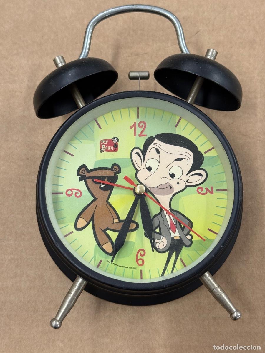 Vintage: Divertido reloj estilo vintage. Mr. Bean. El reloj funciona a pila. 17cms altura total