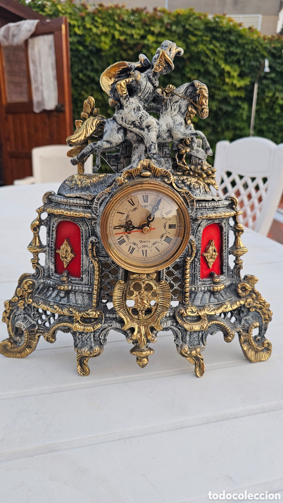 Vintage: Reloj de sobremesa cl&aacute;sico/vintage