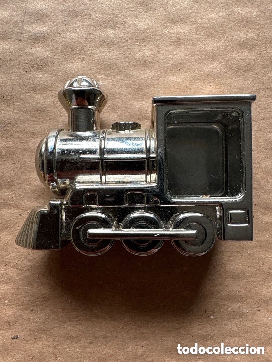 Vintage: SALIDA TODO A 1&euro;, Antigua locomotora o tren met&aacute;lico con espacio para un reloj (A23)
