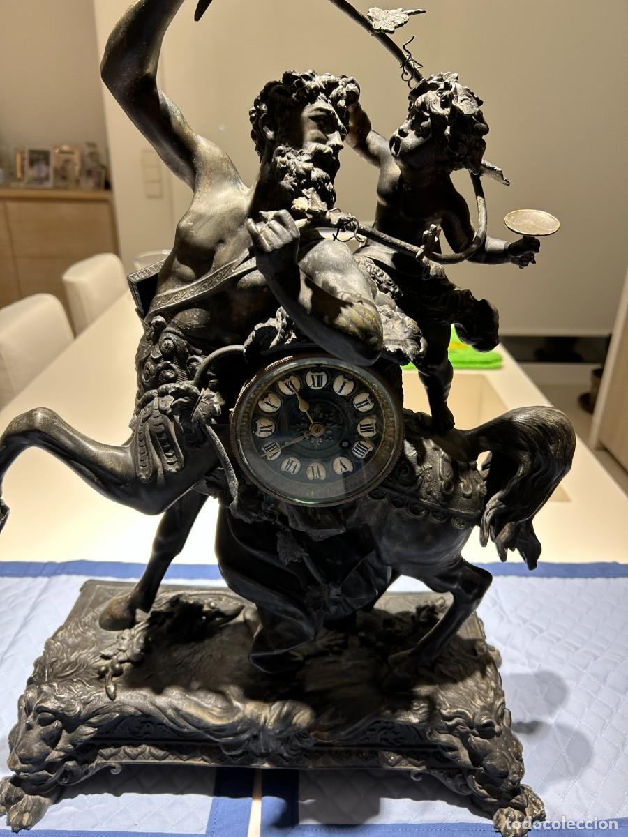 Vintage: RELOJ ANTIGUO CON GUARNICI&Oacute;N