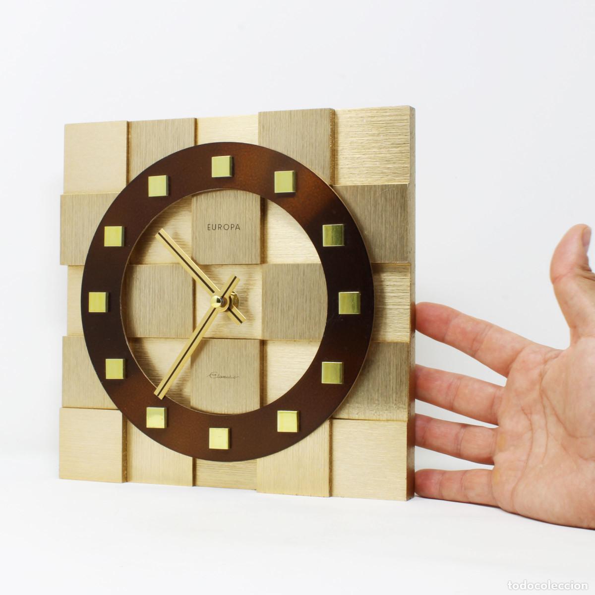Vintage: Reloj de pared vintage Europa Elomatic | Reloj alem&aacute;n a&ntilde;os 60 |Dise&ntilde;o minimalista Mid Century Modern
