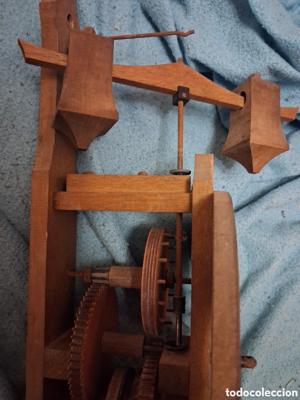 Vintage: Reloj medieval suizo con engranajes de madera - Foto 4