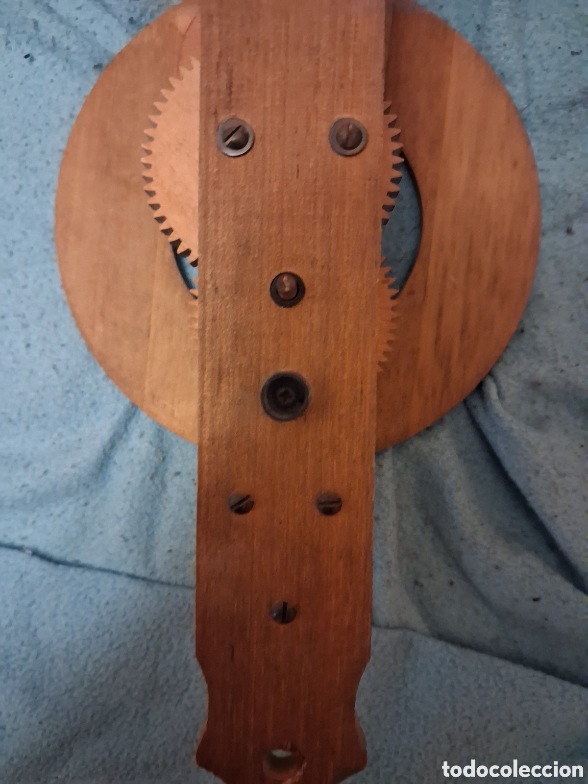 Vintage: Reloj medieval suizo con engranajes de madera - Foto 6