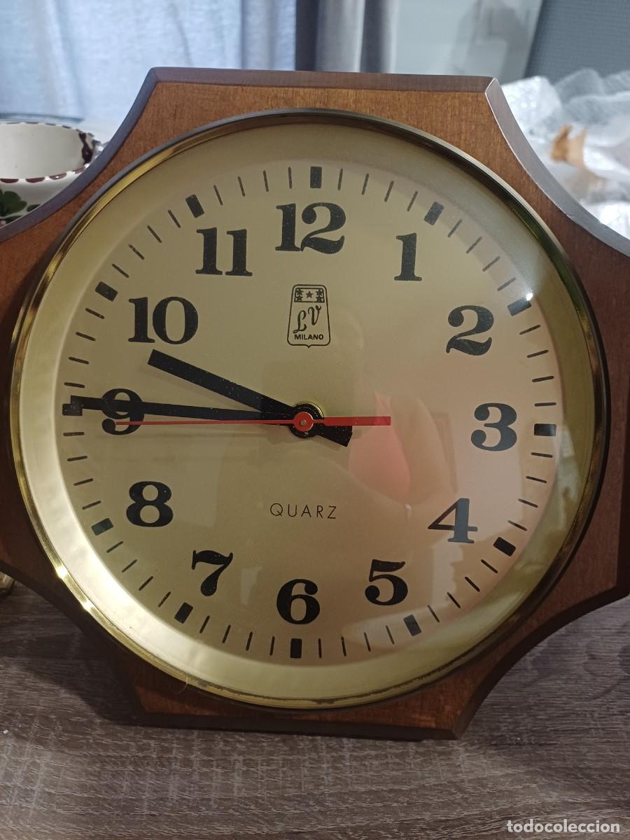 Vintage: Reloj Pared Vintage - LV Milano - Italia