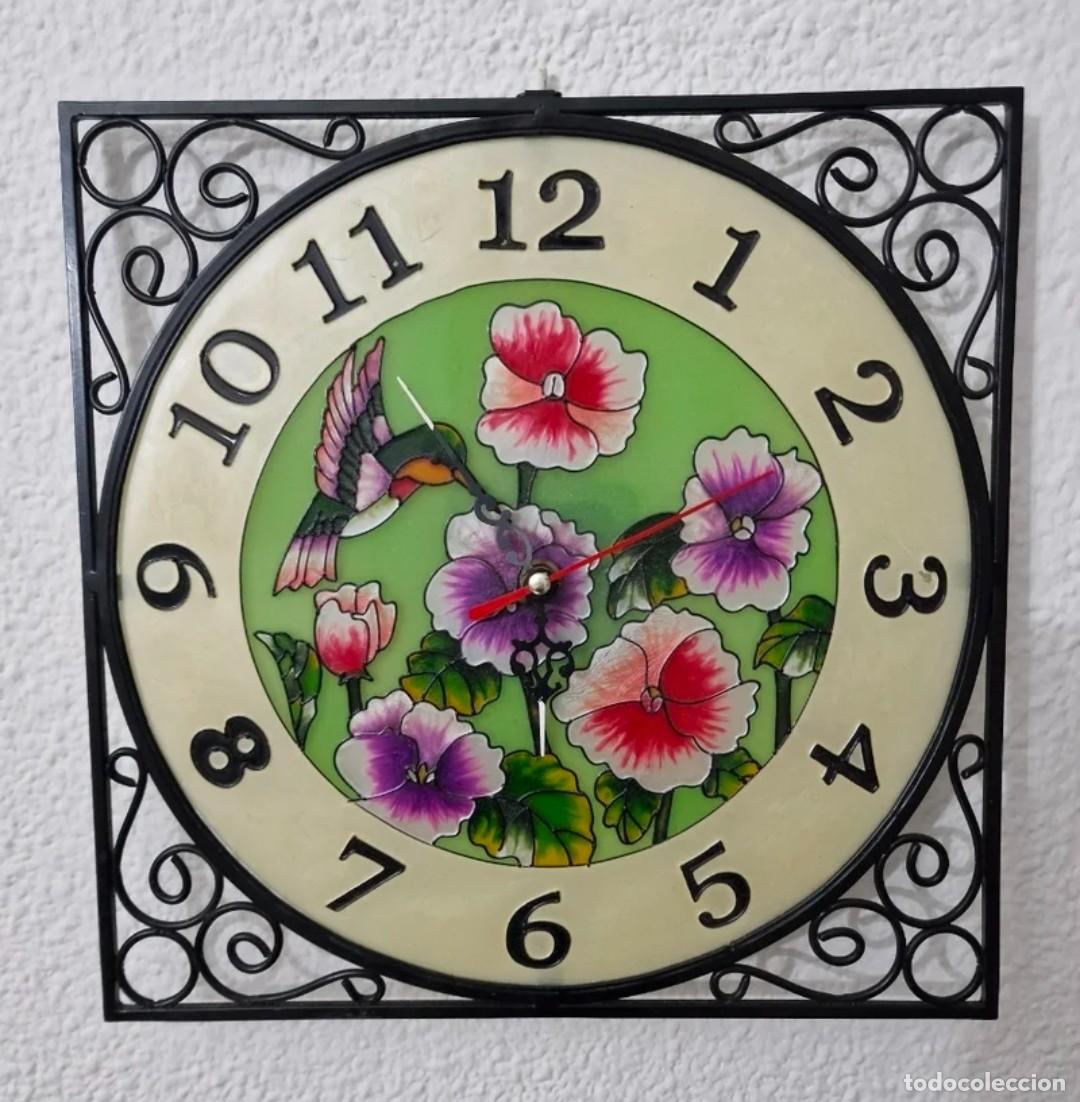 Vintage: Reloj de pared decorado