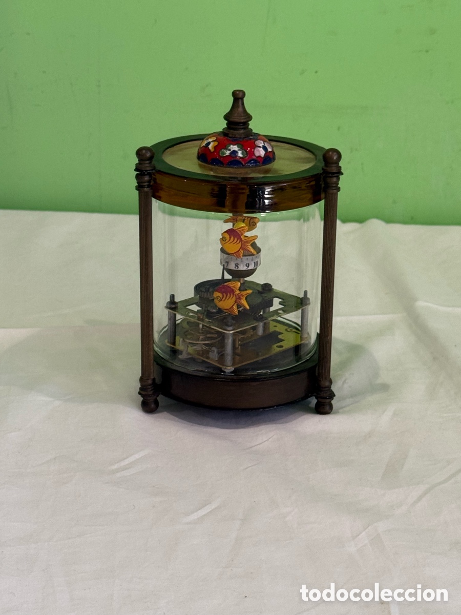 Vintage: Reloj aut&oacute;mata mec&aacute;nico de cuerda tipo acuario, pieza singular de alta colecci&oacute;n