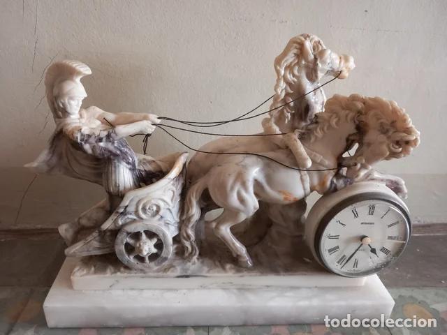 Vintage: ️ Reloj de sobremesa antiguo: Carro romano de m&aacute;rmol (Para restaurar)