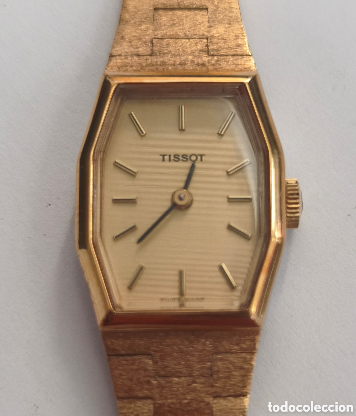 Vintage: Reloj Tissot tipo joya de dama chapado en oro, funcionando.