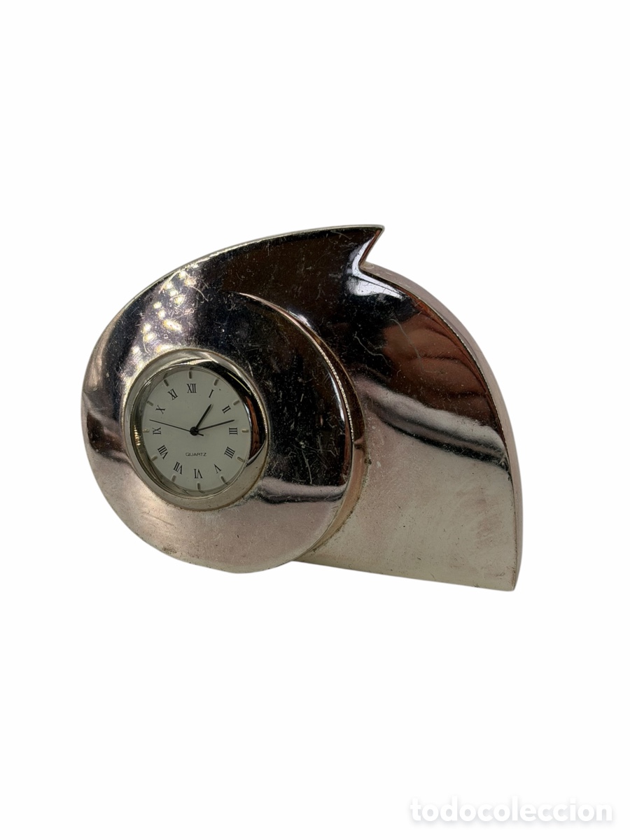 Vintage: Reloj Escult&oacute;rico Dise&ntilde;o Plateado