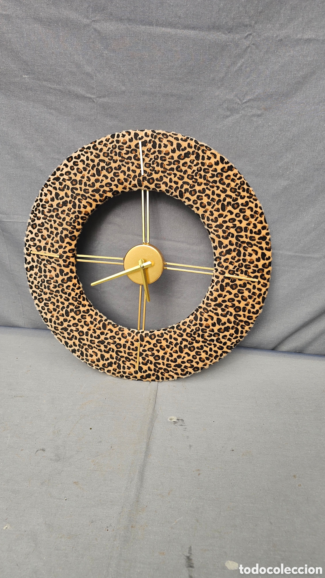 Vintage: Reloj leopardo d&eacute;cada de los 80