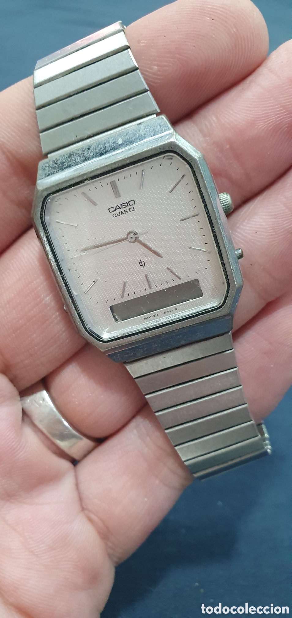 Vintage: Reloj Casio Quartz vintage. (L140)