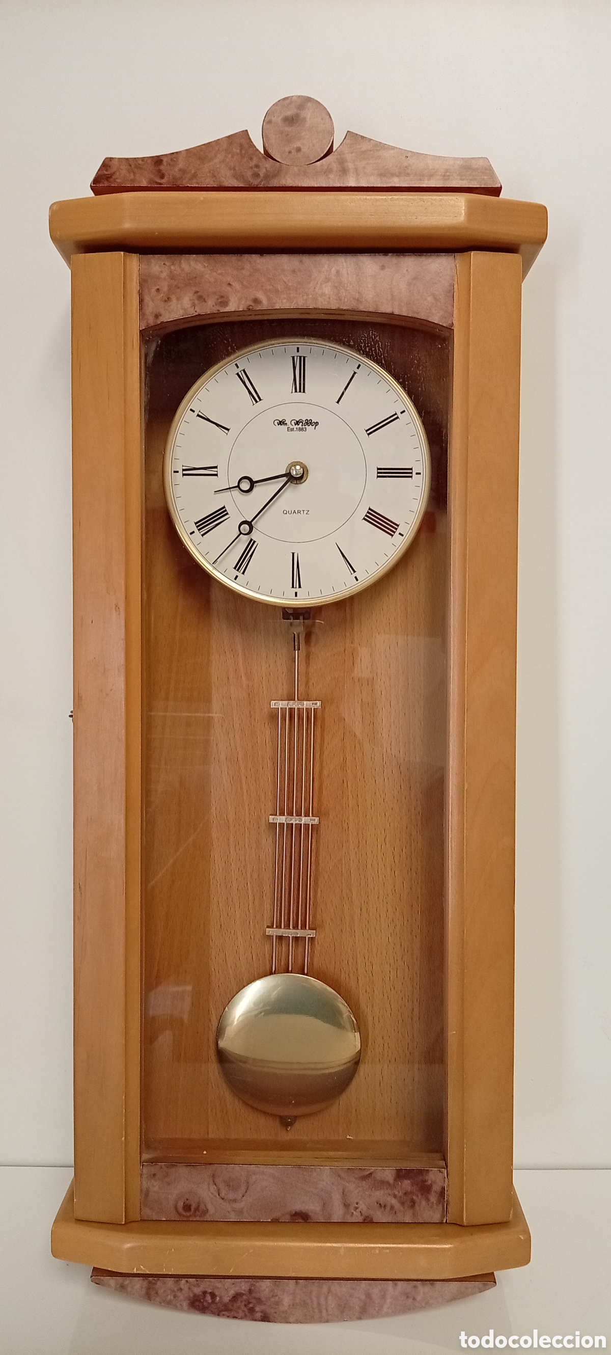 Vintage: RELOJ DE PARED DE MADERA CON PENDULO