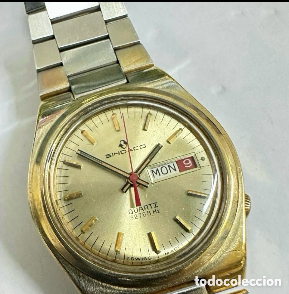 Vintage: Reloj SINDACO QUARTZ 32768 Hz Con D&iacute;a y Fecha Swiss vintage.