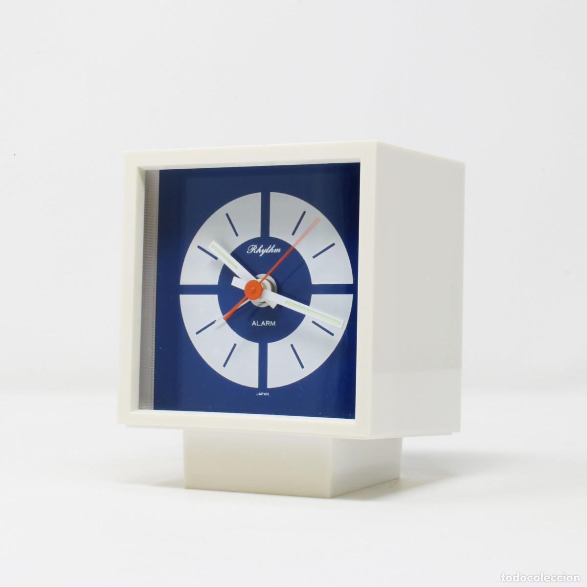 Vintage: Reloj despertador Space Age Rhythm 3RA018 Jap&oacute;n a&ntilde;os 60 | Reloj vintage Mid Century Modern