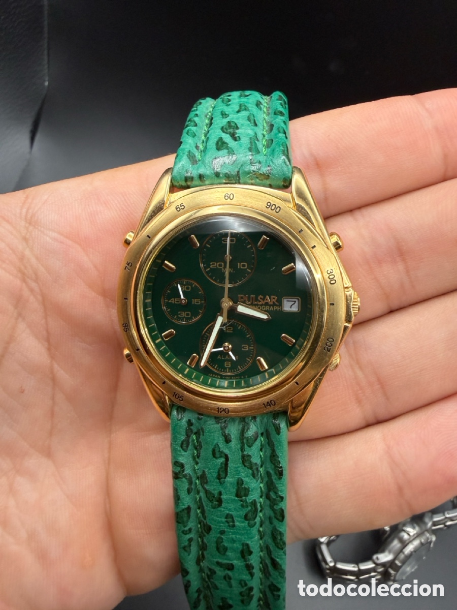 Vintage Uhren: Reloj Pulsar NOS Quartz Chronograph Alarm Green Dial.