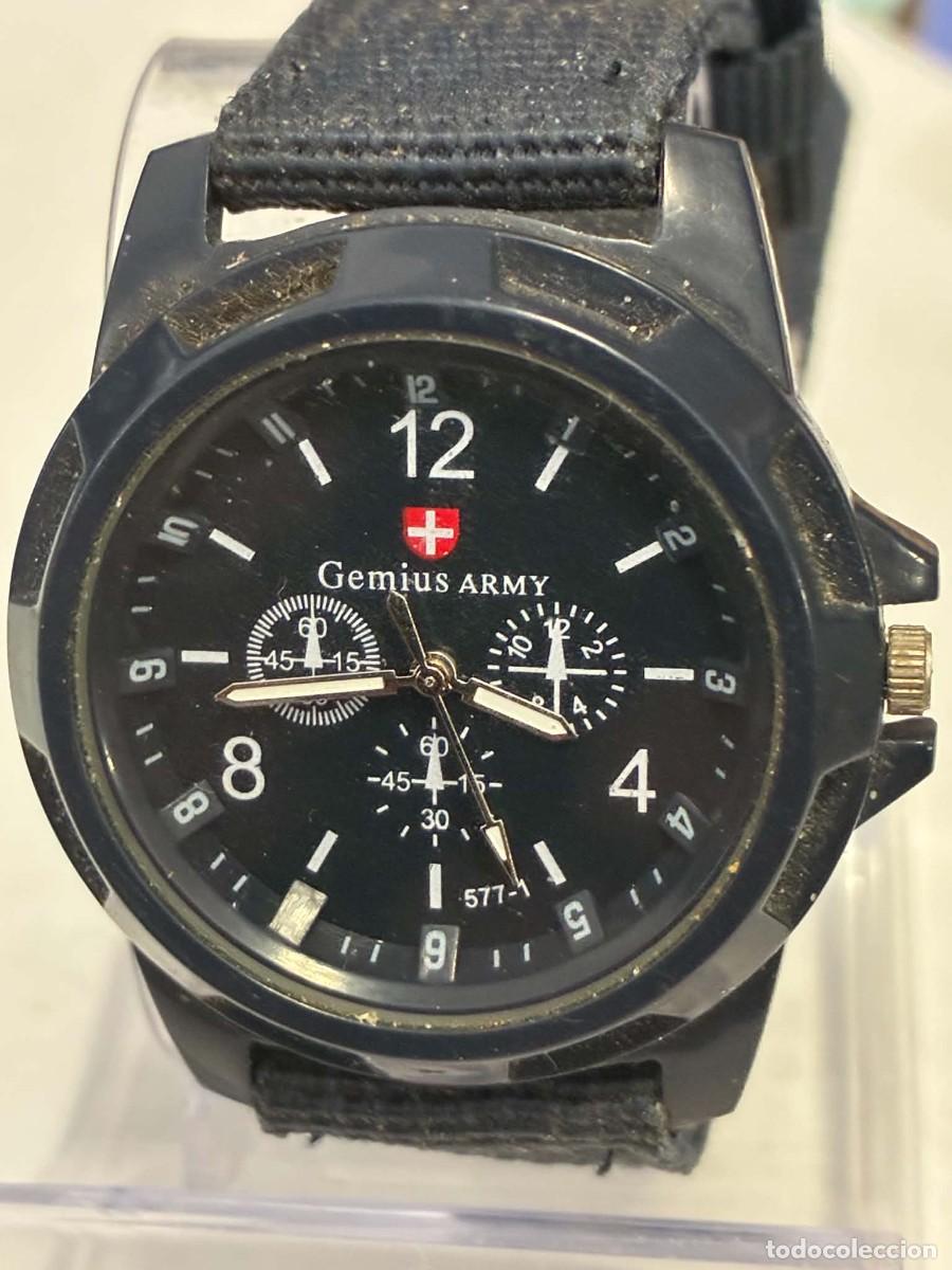 Vintage: Reloj esfera negro - Gemius army