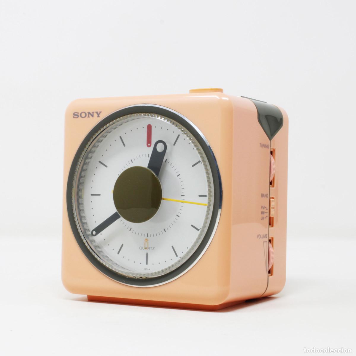 Vintage: Sony Cube ICF-A15L Radio Reloj Vintage Space Age 1986, Reloj Despertador Anal&oacute;gico de Cuarzo