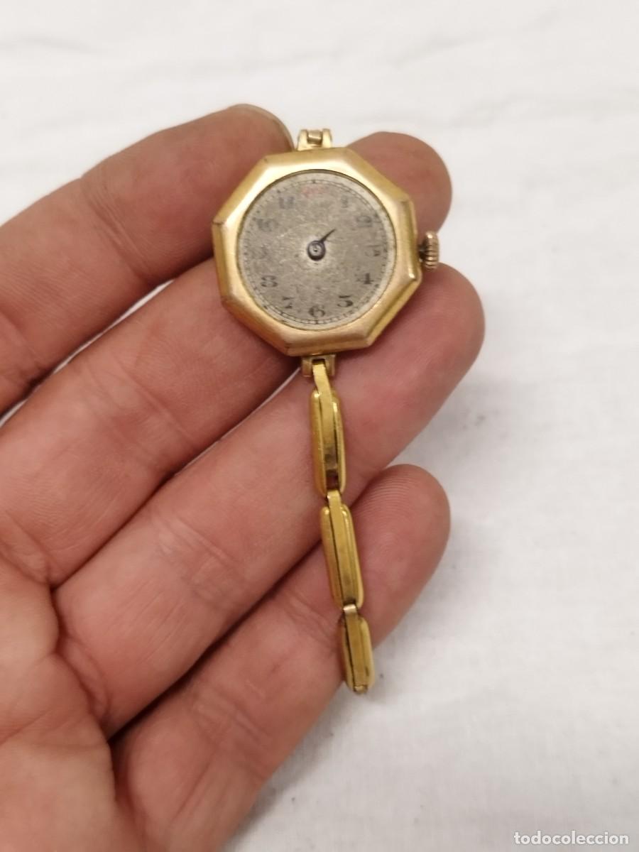 Vintage: Reloj Antiguo de Dama LEVICTA - Caja Octogonal Dorada Art D&eacute;co. A restaurar sin probar. Ver fotos.