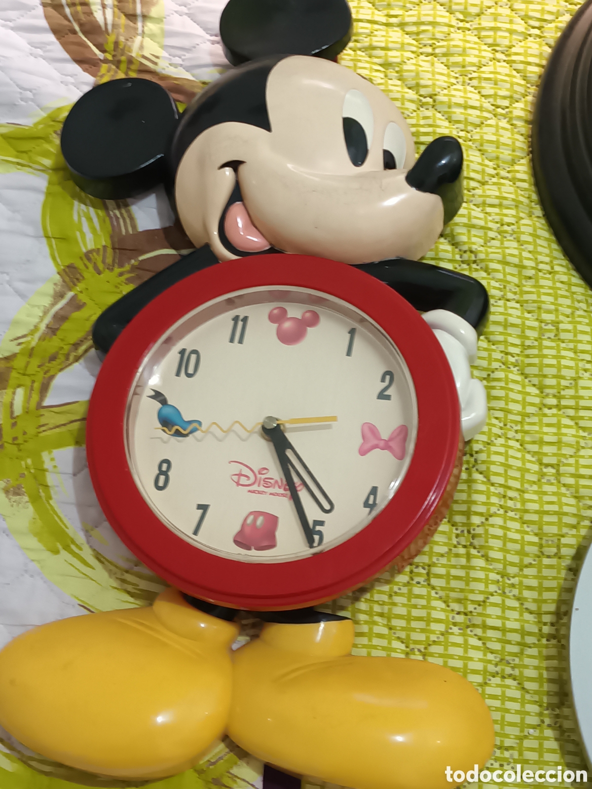 Vintage: CONJUNTO DE 5 RELOJES DE PARED Y UNO DE SOBREMESA