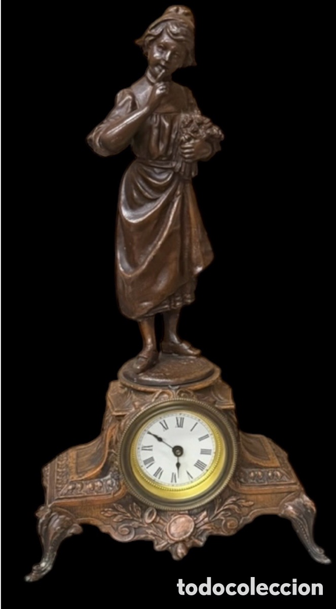 Vintage: antiguo reloj de sobremesa franc&eacute;s con escultura