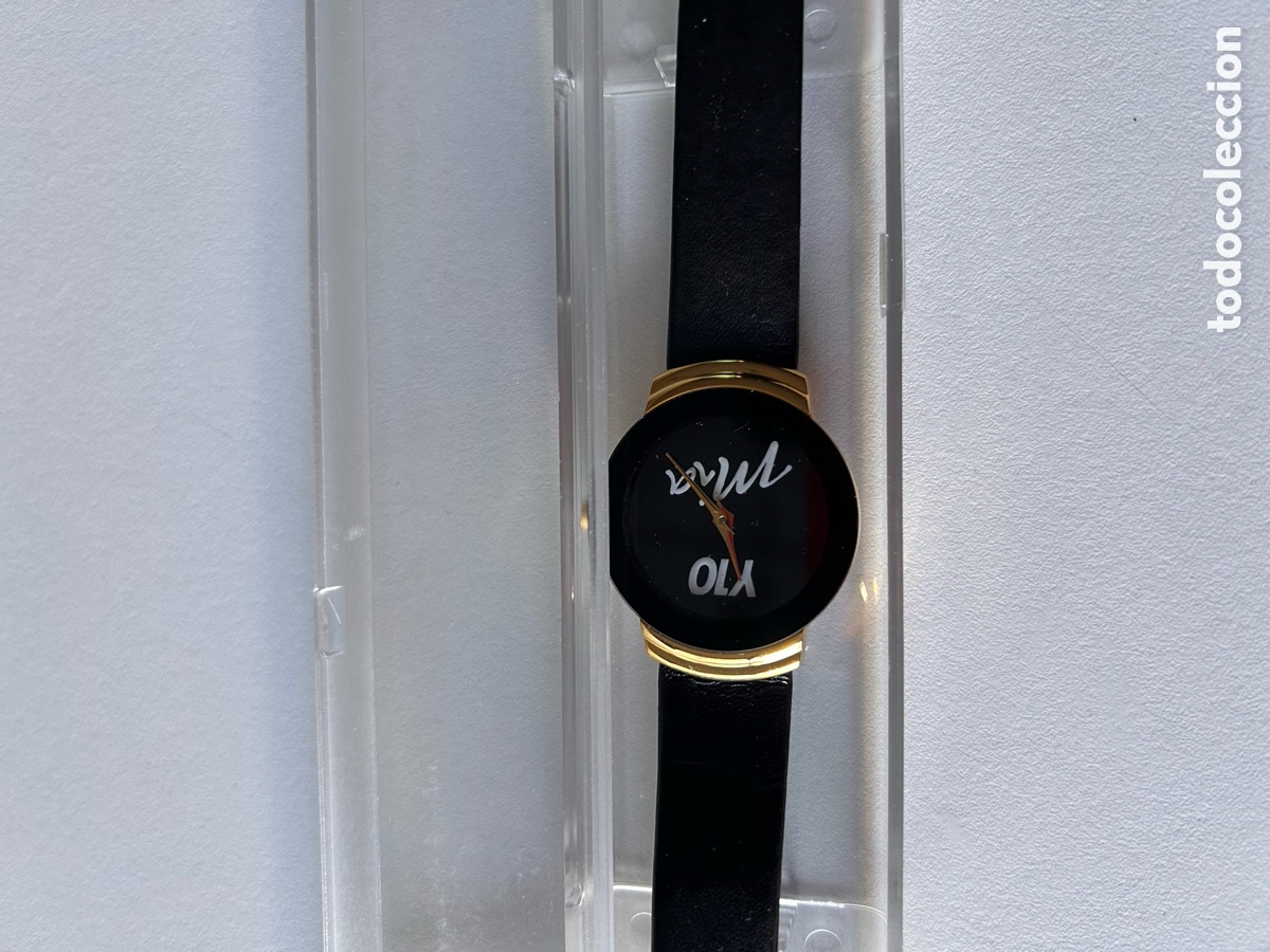 Vintage: Reloj vintage minimalista 90s - Dise&ntilde;o Italiano (Lancia Y10)