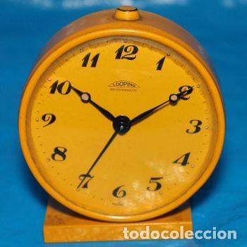 Vintage: Reloj Despertador Cuerda Looping Swiss Antimagnetic Amarillo Con Caja Funciona PEIFER