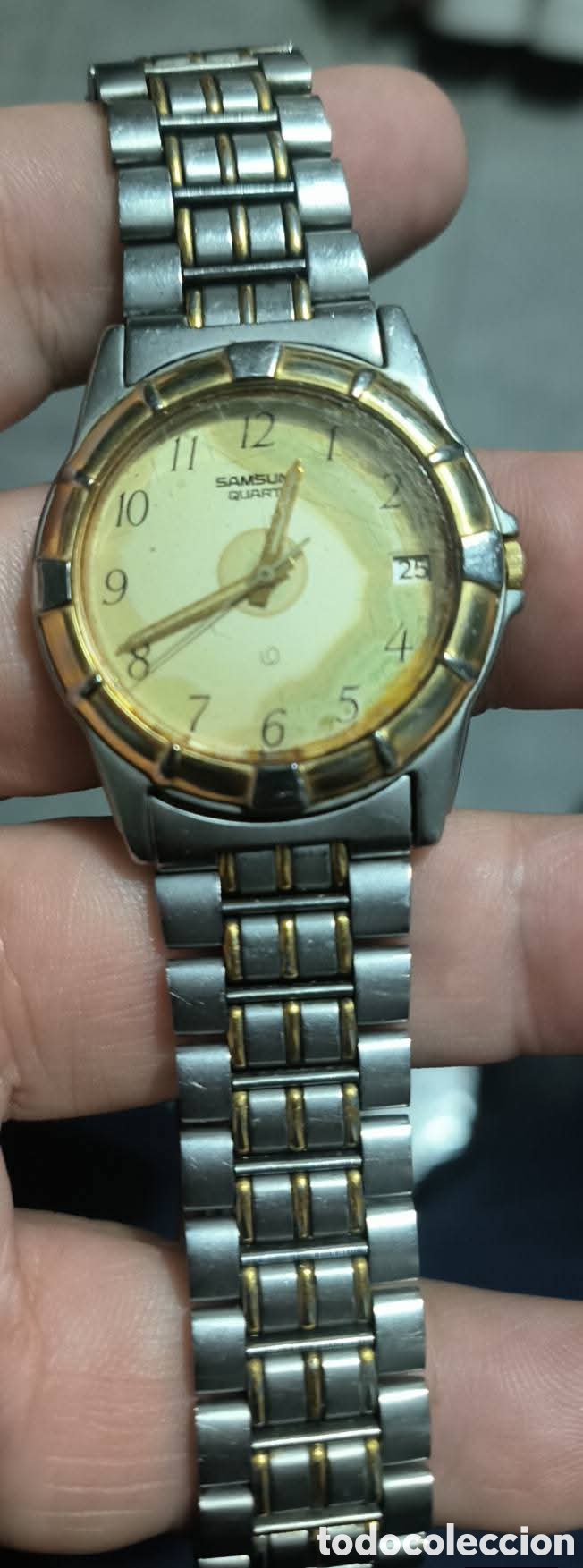 Vintage: Reloj anal&oacute;gico Samsung