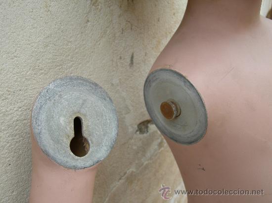 Vintage: ANTIGUO MU&Ntilde;ECO MANIQUI - Foto 3