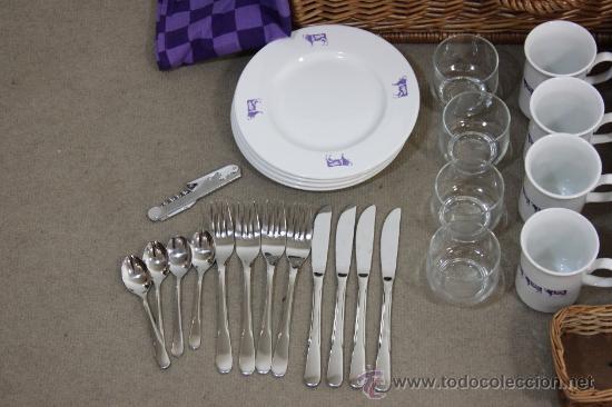 Vintage: Cesta de picknick. - Foto 3
