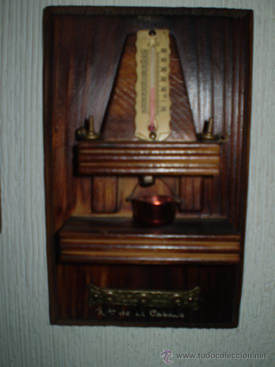 Vintage: CUELGA LLAVES DE PINO A&Ntilde;OS 70