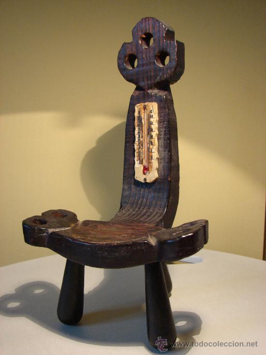 Vintage: SILLA DE MADERA CON TERMOMETRO. A&Ntilde;OS 60-70 - Foto 1