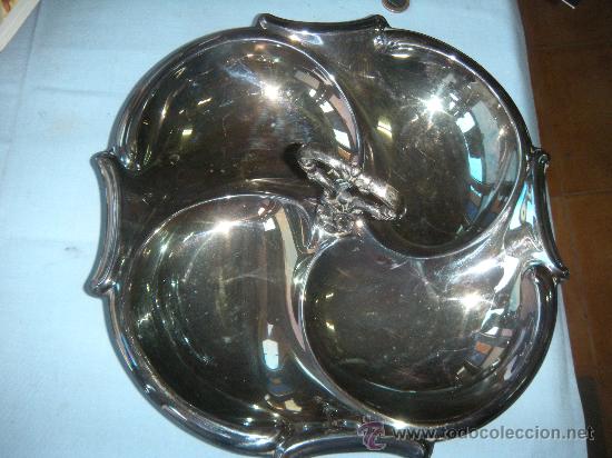 Vintage: BONITA ENTREMESERA PLATEADA CON ASA. DE LA PE&Ntilde;A.