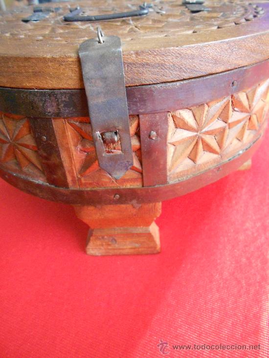 Vintage: caja de madera tallada hecha a mano - Foto 5