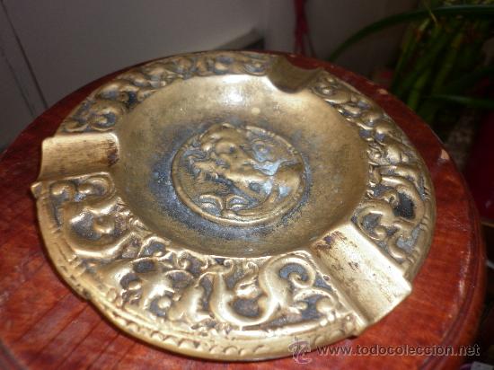 Vintage: ANTIGUO CENICERO DE BRONCE DORADO - Foto 2