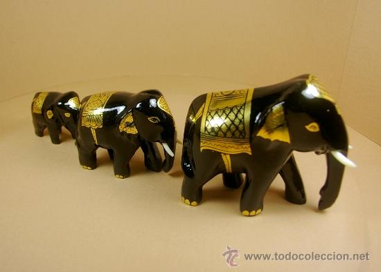 Vintage: Lote de 3 elefantes de madera lacada en negro y oro