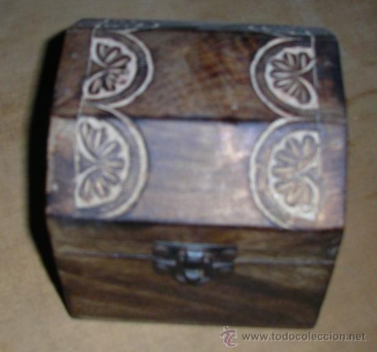 Vintage: Ba&uacute;l Madera Posavasos Nuevo - Foto 1